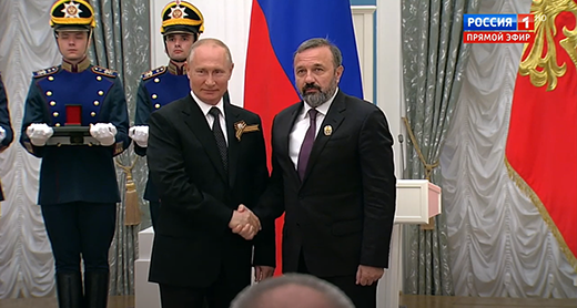 Владимир Путин вручил сотрудникам BIOCAD Государственную премию в области науки и технологий